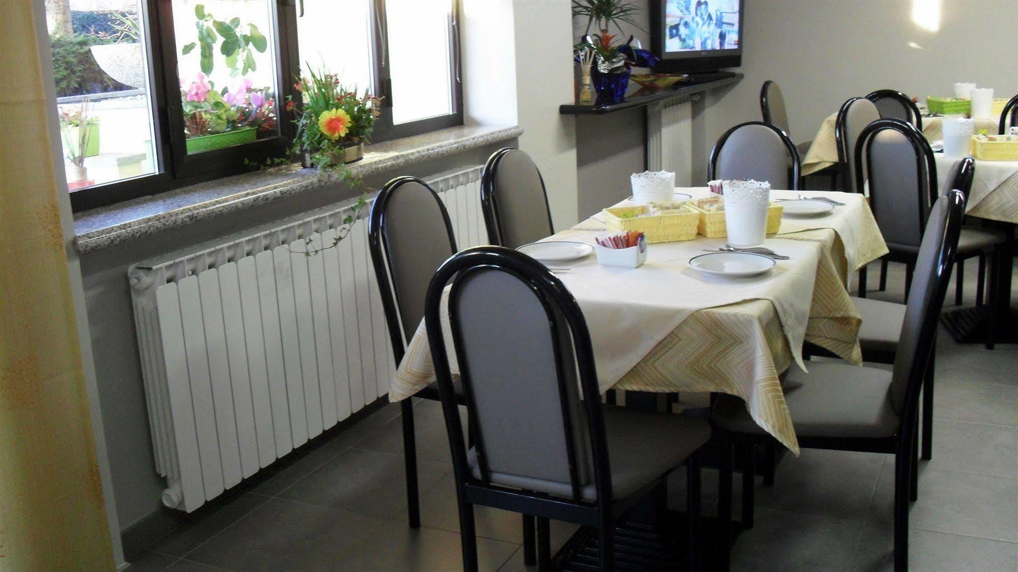 Albergo Residence Isotta Veruno Dış mekan fotoğraf